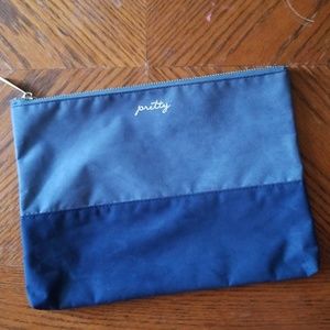 Old Navy Pouch